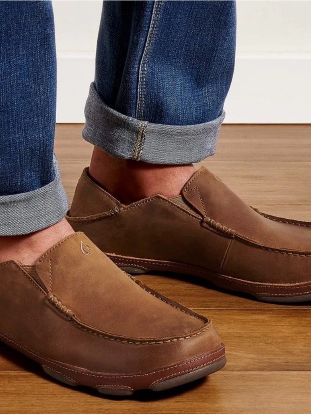 OluKai Moloa Men’s Leather Slip-On Shoes. NEW without Tags 10 Toffee